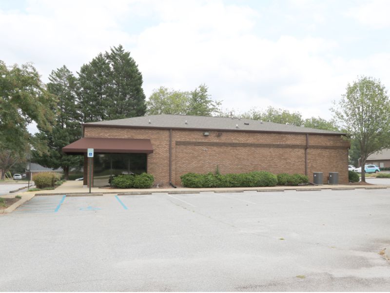 Building leased on East North Street