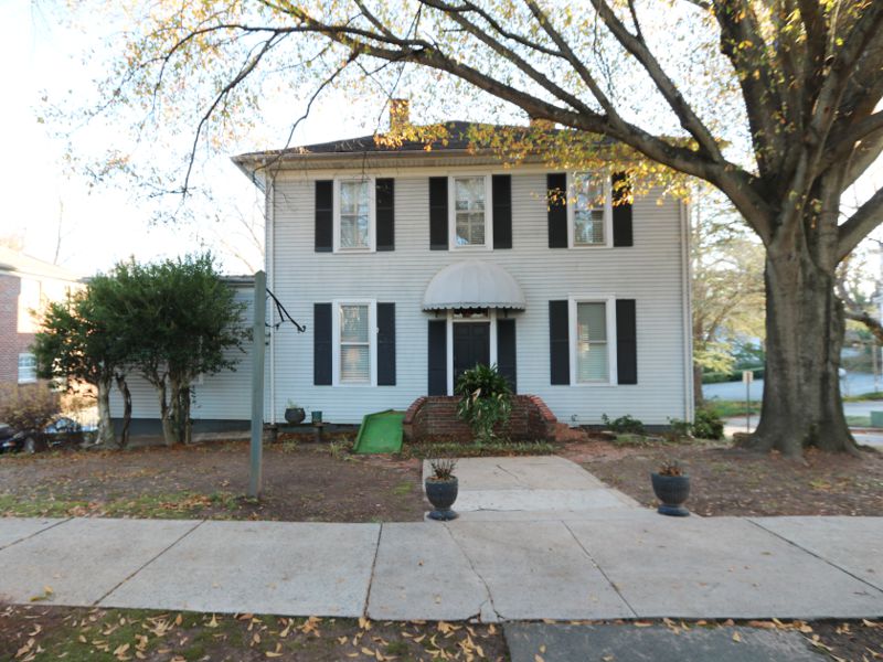Office sold at 500 Pettigru Steet in Greenville