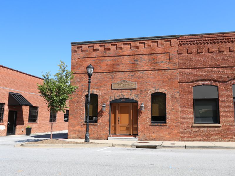 Building sold on Randall Street in downtown Greer